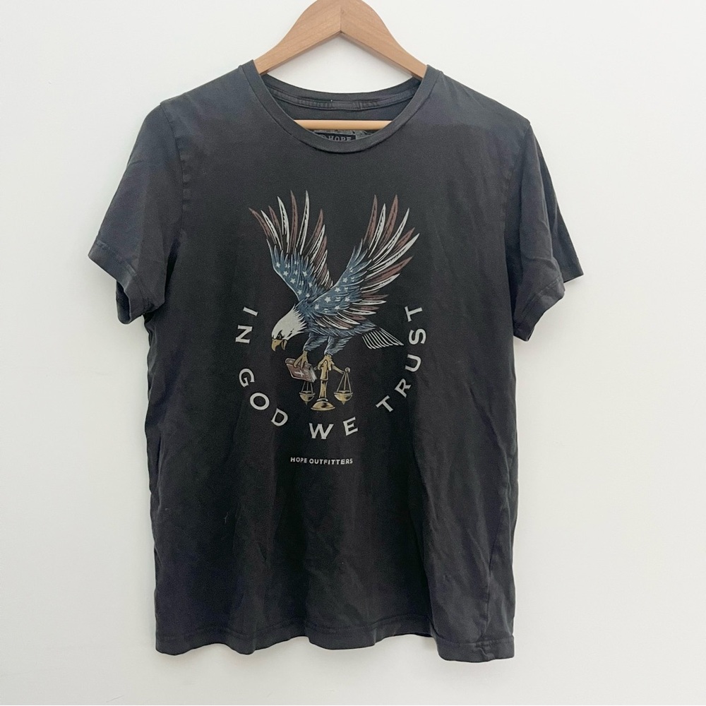 Hope Outfitters In God we Trust Black Graphic T-Shirt w Eagle Black Unisex Med